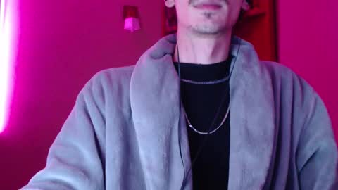Snapshot of sam_skywalker chatting on October 8, 8:02 pm sam_skywalker online show from October 8, 8:02 pm