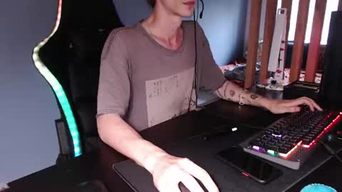 sam_skywalker online show from July 9, 2:32 pm