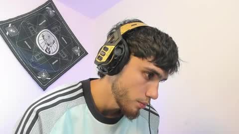 samevansx online show from April 11, 5:27 pm