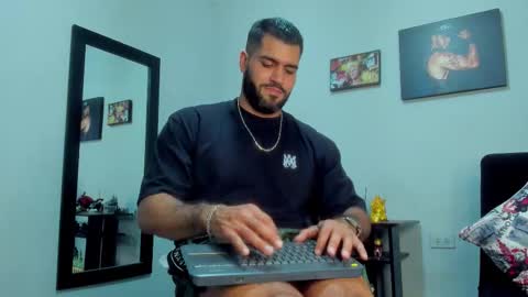 samir_hazard online show from November 29, 9:50 pm