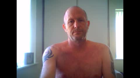 sammyb1821 online show from April 22, 11:04 am