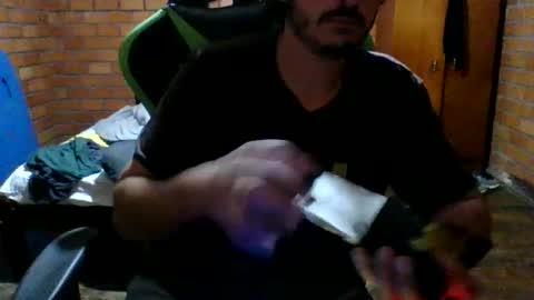 Sam online show from December 1, 3:09 am