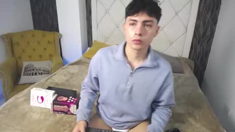 Snapshot of samu_foxxx chatting on September 22, 8:30 pm SAMU online show from September 22, 8:30 pm