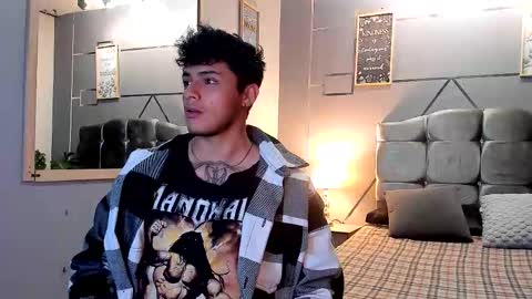 Snapshot of samu_lara chatting on September 27, 12:36 pm samu_lara online show from September 27, 12:36 pm