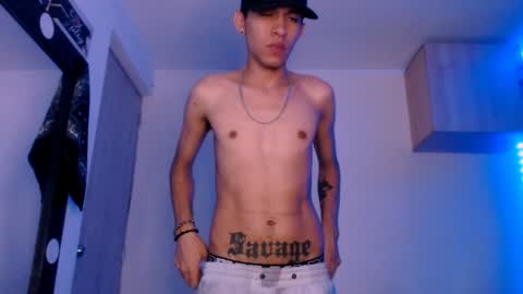 Snapshot of samuel_suarez chatting on February 6, 9:17 pm online show from February 6, 9:17 pm