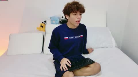 Sammy online show from July 18, 1:01 am