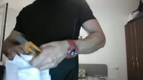 sandro online show from January 12, 10:03 pm