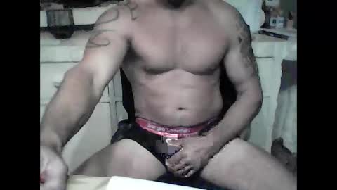 Snapshot of sandsyl27 chatting on October 20, 5:11 am sand online show from October 20, 5:11 am