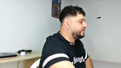 Snapshot of sansyel chatting on January 20, 1:42 pm sansyel online show from January 20, 1:42 pm