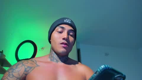 Santi Ferrer online show from April 21, 1:08 am