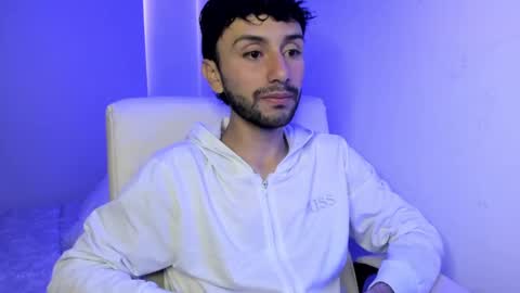 Santi online show from January 19, 4:04 pm