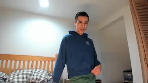 santiago0ne online show from November 8, 6:55 pm