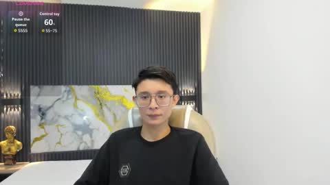 Snapshot of santiago_russo18 chatting on October 1, 1:04 pm santiago_russo18 online show from October 1, 1:04 pm