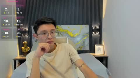 Snapshot of santiago_russo18 chatting on October 3, 12:10 pm santiago_russo18 online show from October 3, 12:10 pm