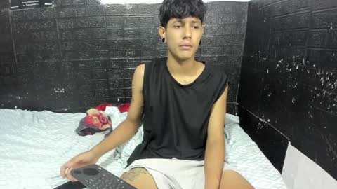 santos online show from June 1, 4:35 am