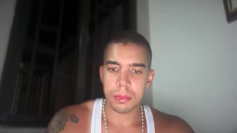 santoxxxkinney online show from April 26, 11:23 pm