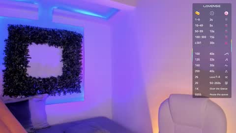 Snapshot of santti_ chatting on October 16, 10:18 pm Santii online show from October 16, 10:18 pm