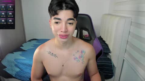 Snapshot of santy7u7 chatting on September 21, 1:22 pm Mr. Santiago online show from September 21, 1:22 pm