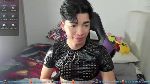 Snapshot of santy7u7 chatting on February 23, 1:16 pm Mr. Santiago online show from February 23, 1:16 pm