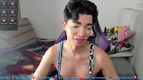 Snapshot of santy7u7 chatting on March 1, 1:40 pm Mr. Santiago online show from March 1, 1:40 pm