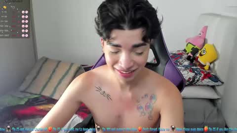 Snapshot of santy7u7 chatting on February 26, 1:19 pm Mr. Santiago online show from February 26, 1:19 pm