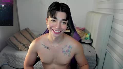 Mr. Santiago online show from November 5, 1:24 pm