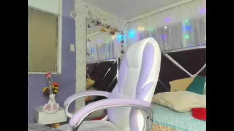 santy online show from January 5, 5:27 pm