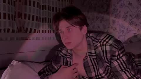 sapph1res online show from March 8, 3:38 pm