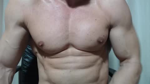 saradorj92 online show from April 2, 3:04 am