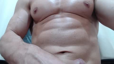 Snapshot of saradorj92 chatting on October 16, 6:43 am saradorj92 online show from October 16, 6:43 am