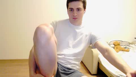 Snapshot of sasha_calvin chatting on January 24, 6:35 pm sasha_calvin online show from January 24, 6:35 pm