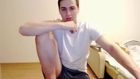 Snapshot of sasha_calvin chatting on January 1, 5:43 am sasha_calvin online show from January 1, 5:43 am