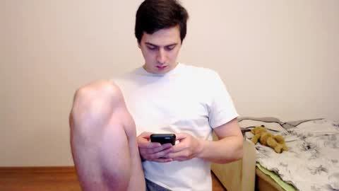 Snapshot of sasha_calvin chatting on March 2, 7:41 pm sasha_calvin online show from March 2, 7:41 pm