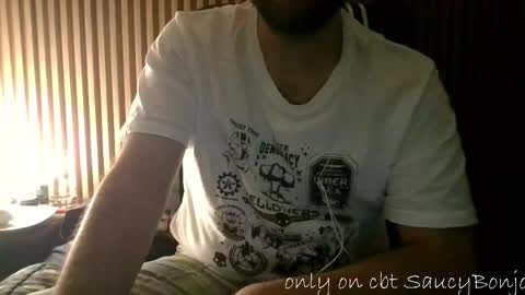 Snapshot of saucybonjo chatting on September 20, 12:43 am Ben online show from September 20, 12:43 am