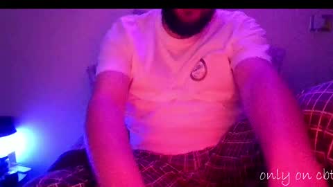 Snapshot of saucybonjo chatting on February 13, 12:57 am Ben online show from February 13, 12:57 am