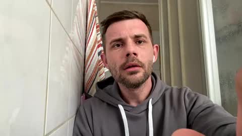 chamomile online show from February 15, 2:11 pm