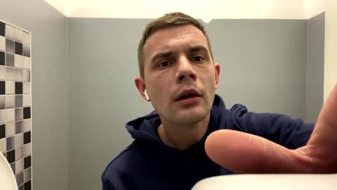 chamomile online show from December 28, 9:30 pm