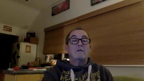 Snapshot of scbiggersballs chatting on October 14, 8:05 pm scbiggersballs online show from October 14, 8:05 pm