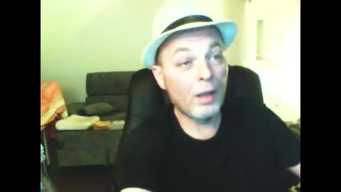 schnibschnab online show from March 10, 12:38 am