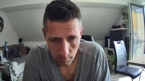 Dildomen online show from April 27, 10:45 am