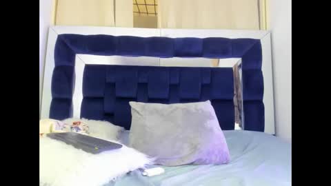 scook_gray online show from March 13, 9:54 pm