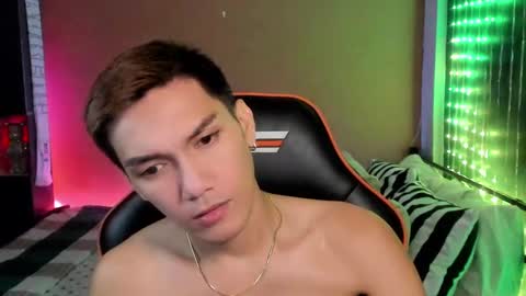 Snapshot of scorphoenix chatting on January 26, 8:02 pm Not Angelo online show from January 26, 8:02 pm
