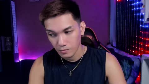 Snapshot of scorphoenix chatting on January 16, 9:08 pm Not Angelo online show from January 16, 9:08 pm