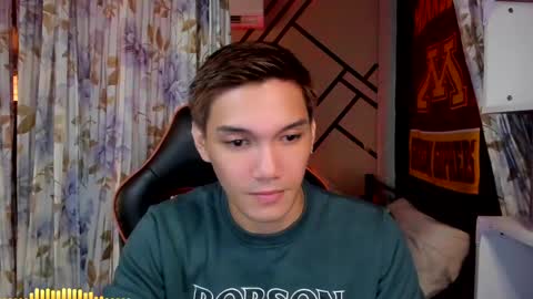 Snapshot of scorphoenix chatting on December 14, 2:23 am Not Angelo online show from December 14, 2:23 am