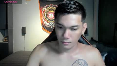 Snapshot of scorphoenix chatting on October 7, 9:41 pm Not Angelo online show from October 7, 9:41 pm