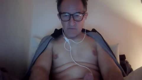 scotchwhieskie online show from April 21, 11:00 pm