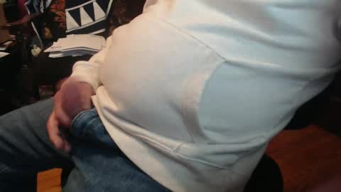 scottbearfun online show from February 12, 4:33 pm