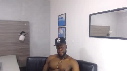 Snapshot of scottdamar chatting on September 28, 3:43 pm Damar online show from September 28, 3:43 pm