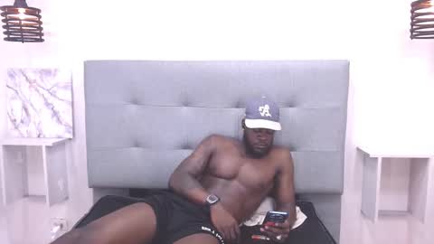 Snapshot of scottdamar chatting on October 8, 11:53 pm Damar online show from October 8, 11:53 pm