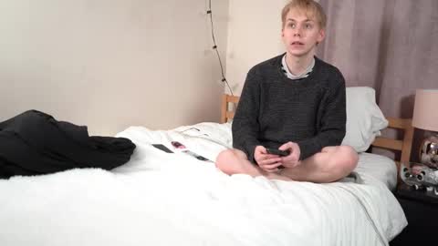 danny online show from December 2, 4:54 pm